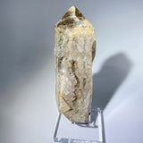 QUARTZ IN QUARTZ IN GARDEN QUARTZ