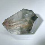 AMPHIBOLE QUARTZ POINT FREE FROM
